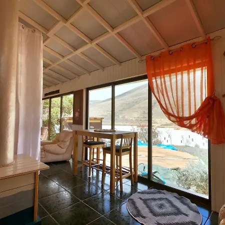 Landhaus Kikiki House *