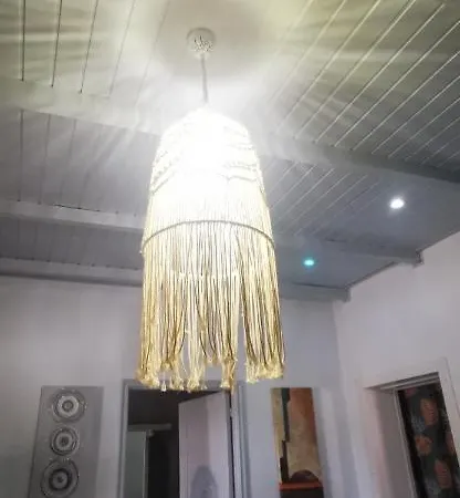 Kikiki House منزل ريفي