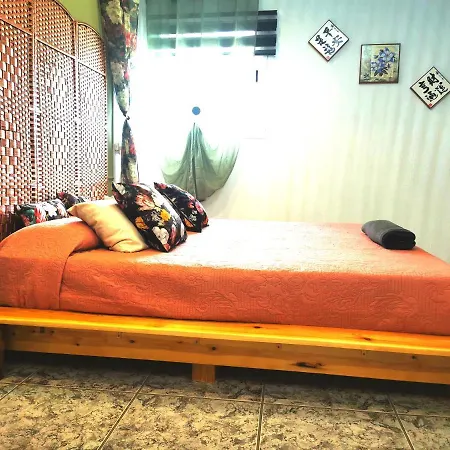Kikiki House منزل ريفي بويرتو ديل روزاريو